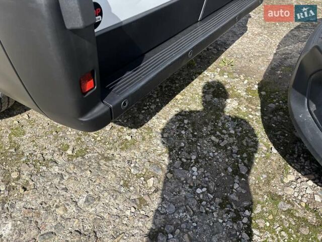 Білий Фіат Дукато, об'ємом двигуна 2.3 л та пробігом 208 тис. км за 18700 $, фото 7 на Automoto.ua