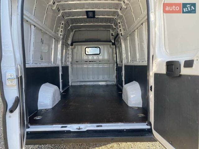 Белый Фиат Дукато, объемом двигателя 2.3 л и пробегом 140 тыс. км за 18780 $, фото 44 на Automoto.ua