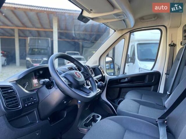 Белый Фиат Дукато, объемом двигателя 2.2 л и пробегом 300 тыс. км за 18870 $, фото 18 на Automoto.ua