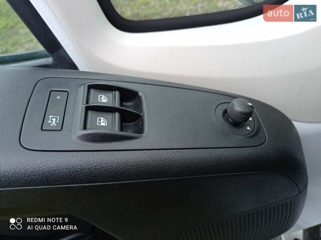 Белый Фиат Дукато, объемом двигателя 2.3 л и пробегом 180 тыс. км за 18800 $, фото 22 на Automoto.ua