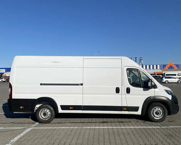 Белый Фиат Дукато, объемом двигателя 2.2 л и пробегом 114 тыс. км за 23500 $, фото 4 на Automoto.ua