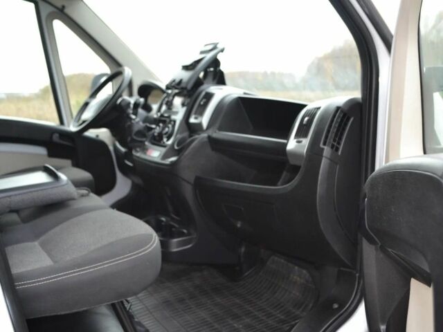 Белый Фиат Дукато, объемом двигателя 2.3 л и пробегом 130 тыс. км за 9800 $, фото 12 на Automoto.ua