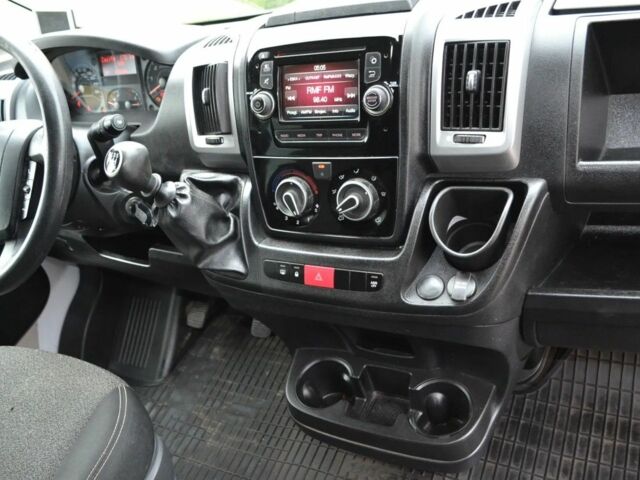 Белый Фиат Дукато, объемом двигателя 2.3 л и пробегом 130 тыс. км за 9800 $, фото 10 на Automoto.ua