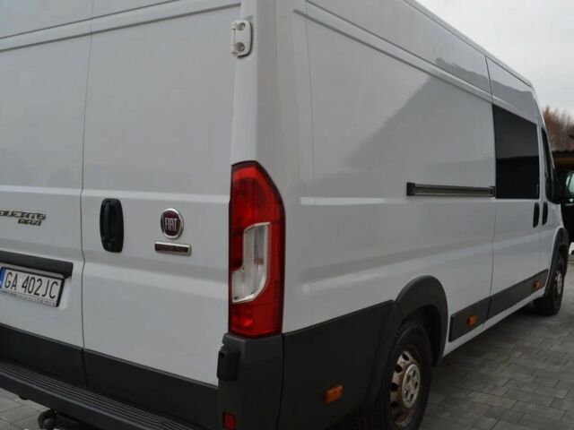 Белый Фиат Дукато, объемом двигателя 2.3 л и пробегом 130 тыс. км за 9800 $, фото 2 на Automoto.ua