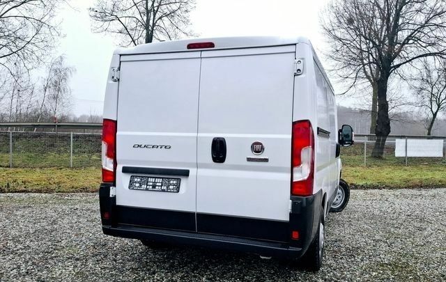 Белый Фиат Дукато, объемом двигателя 2.3 л и пробегом 120 тыс. км за 8800 $, фото 3 на Automoto.ua