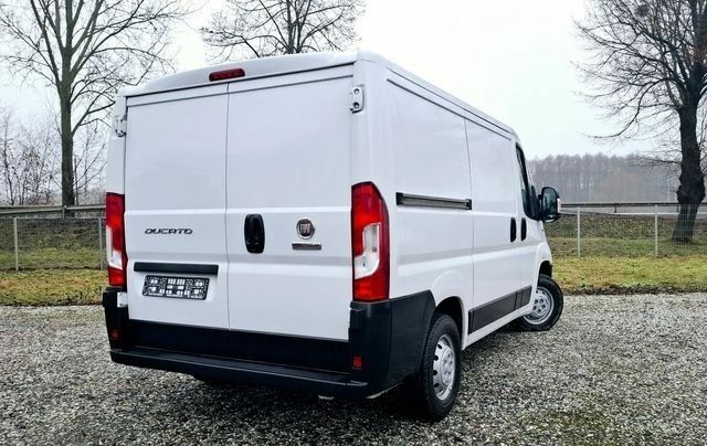 Белый Фиат Дукато, объемом двигателя 2.3 л и пробегом 120 тыс. км за 8800 $, фото 6 на Automoto.ua