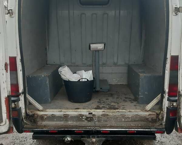 Белый Фиат Дукато, объемом двигателя 2.5 л и пробегом 370 тыс. км за 2999 $, фото 13 на Automoto.ua