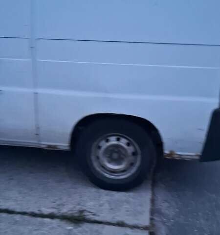 Білий Фіат Дукато, об'ємом двигуна 2.8 л та пробігом 350 тис. км за 2100 $, фото 2 на Automoto.ua