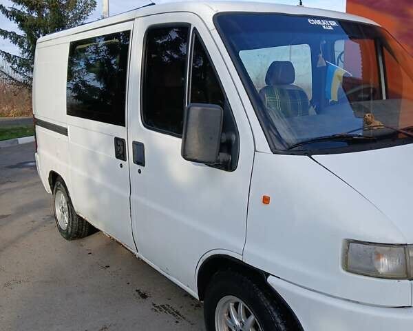 Білий Фіат Дукато, об'ємом двигуна 2.8 л та пробігом 300 тис. км за 2900 $, фото 2 на Automoto.ua