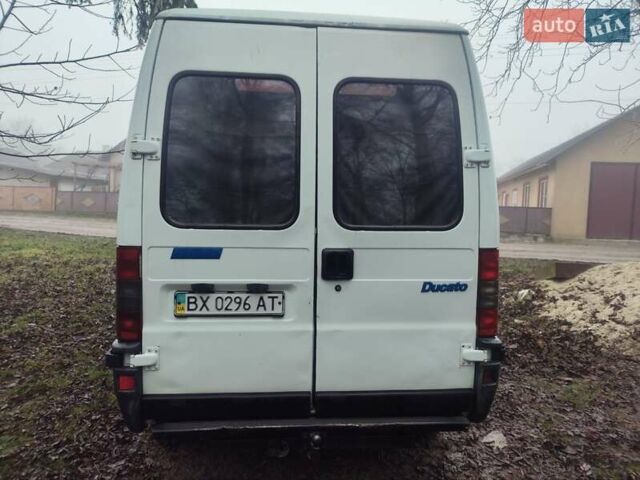 Белый Фиат Дукато, объемом двигателя 2.8 л и пробегом 300 тыс. км за 3500 $, фото 2 на Automoto.ua