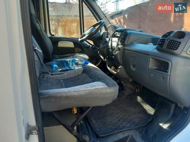 Белый Фиат Дукато, объемом двигателя 2.8 л и пробегом 372 тыс. км за 2700 $, фото 1 на Automoto.ua