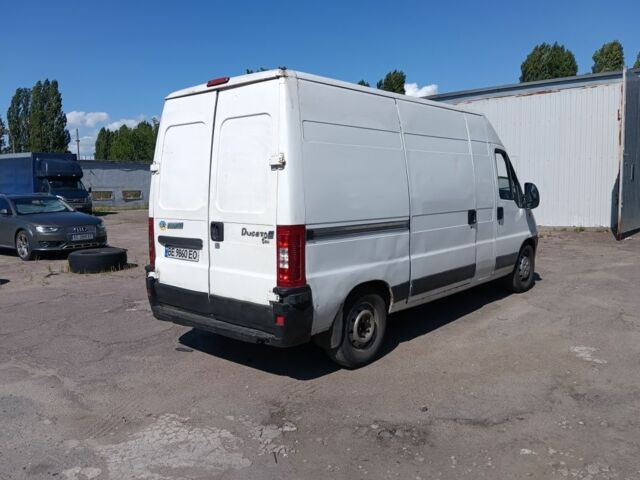 Белый Фиат Дукато, объемом двигателя 2.8 л и пробегом 400 тыс. км за 2600 $, фото 2 на Automoto.ua