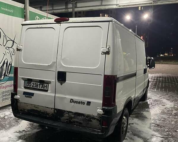 Белый Фиат Дукато, объемом двигателя 2.3 л и пробегом 434 тыс. км за 3350 $, фото 4 на Automoto.ua