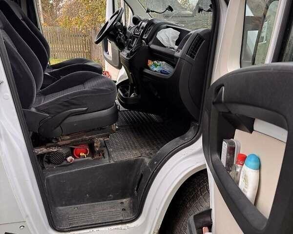 Білий Фіат Дукато, об'ємом двигуна 2.3 л та пробігом 385 тис. км за 11500 $, фото 13 на Automoto.ua