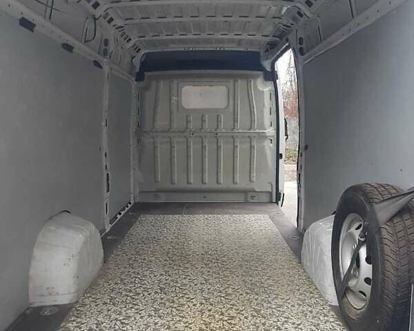 Білий Фіат Дукато, об'ємом двигуна 2.3 л та пробігом 244 тис. км за 16100 $, фото 5 на Automoto.ua