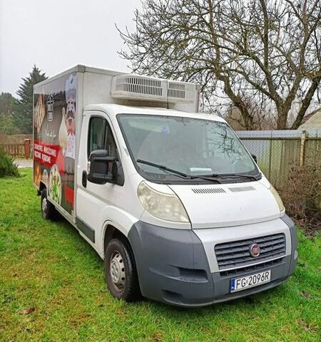 Белый Фиат Дукато, объемом двигателя 2.3 л и пробегом 190 тыс. км за 17500 $, фото 1 на Automoto.ua