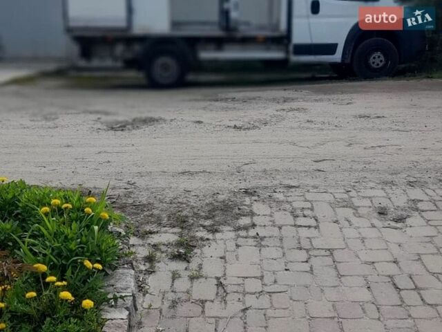 Белый Фиат Дукато, объемом двигателя 2.29 л и пробегом 573 тыс. км за 12000 $, фото 1 на Automoto.ua