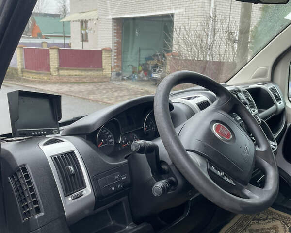 Белый Фиат Дукато, объемом двигателя 2.29 л и пробегом 300 тыс. км за 14500 $, фото 9 на Automoto.ua