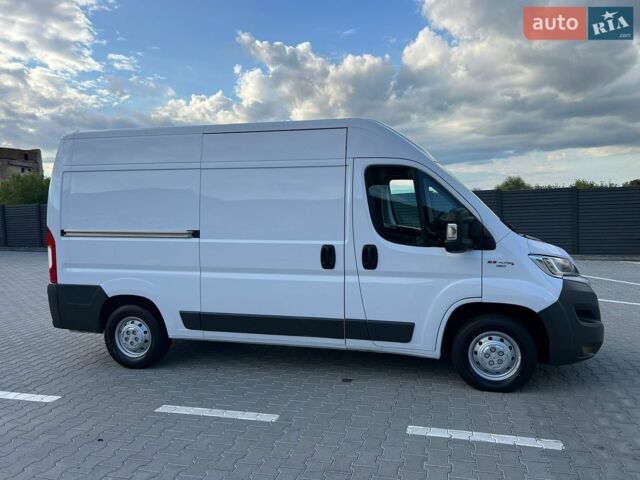 Белый Фиат Дукато, объемом двигателя 2.3 л и пробегом 250 тыс. км за 13800 $, фото 77 на Automoto.ua