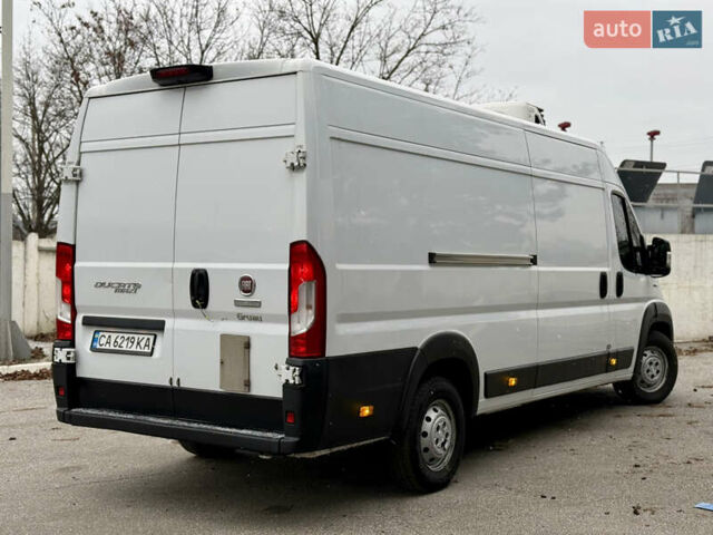 Белый Фиат Дукато, объемом двигателя 2.29 л и пробегом 390 тыс. км за 16500 $, фото 3 на Automoto.ua