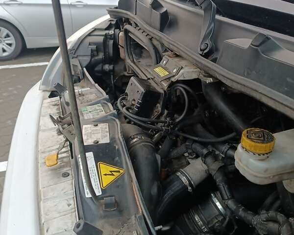 Білий Фіат Дукато, об'ємом двигуна 2.5 л та пробігом 390 тис. км за 17200 $, фото 5 на Automoto.ua