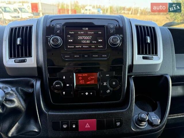 Белый Фиат Дукато, объемом двигателя 2.3 л и пробегом 235 тыс. км за 20499 $, фото 27 на Automoto.ua