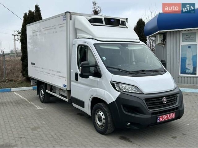 Белый Фиат Дукато, объемом двигателя 2.3 л и пробегом 260 тыс. км за 18800 $, фото 1 на Automoto.ua