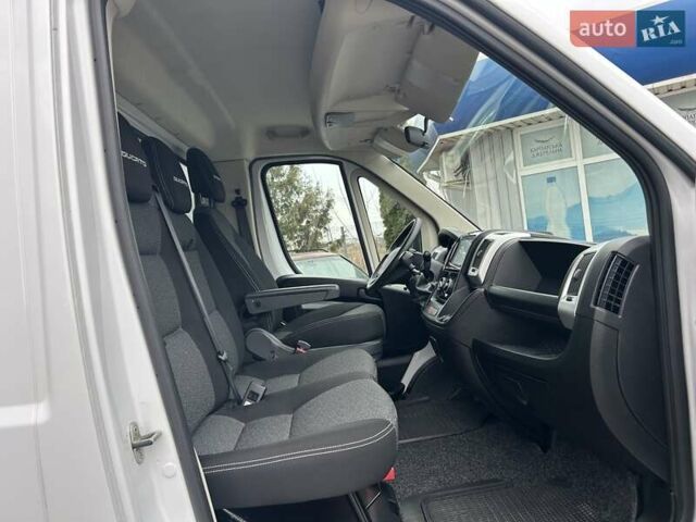 Белый Фиат Дукато, объемом двигателя 2.3 л и пробегом 260 тыс. км за 18800 $, фото 18 на Automoto.ua