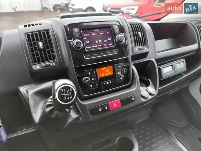 Білий Фіат Дукато, об'ємом двигуна 2.3 л та пробігом 160 тис. км за 21000 $, фото 59 на Automoto.ua