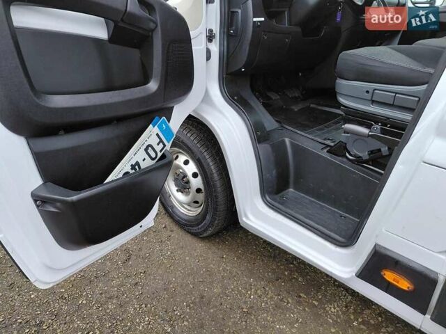 Білий Фіат Дукато, об'ємом двигуна 2.3 л та пробігом 160 тис. км за 21000 $, фото 78 на Automoto.ua