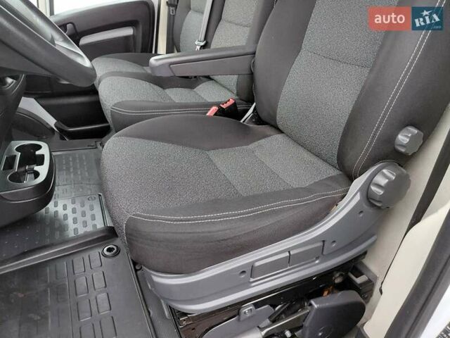 Білий Фіат Дукато, об'ємом двигуна 2.3 л та пробігом 160 тис. км за 21000 $, фото 66 на Automoto.ua