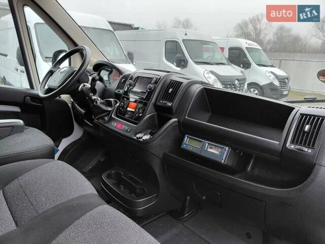 Білий Фіат Дукато, об'ємом двигуна 2.3 л та пробігом 160 тис. км за 21000 $, фото 46 на Automoto.ua