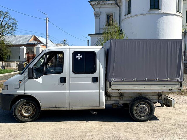 Белый Фиат Дукато, объемом двигателя 2.8 л и пробегом 0 тыс. км за 3200 $, фото 3 на Automoto.ua