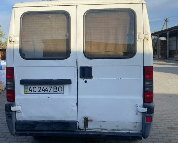 Белый Фиат Дукато, объемом двигателя 1.9 л и пробегом 350 тыс. км за 1999 $, фото 1 на Automoto.ua