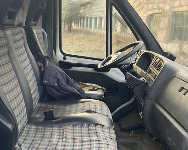 Белый Фиат Дукато, объемом двигателя 1.9 л и пробегом 350 тыс. км за 1999 $, фото 3 на Automoto.ua