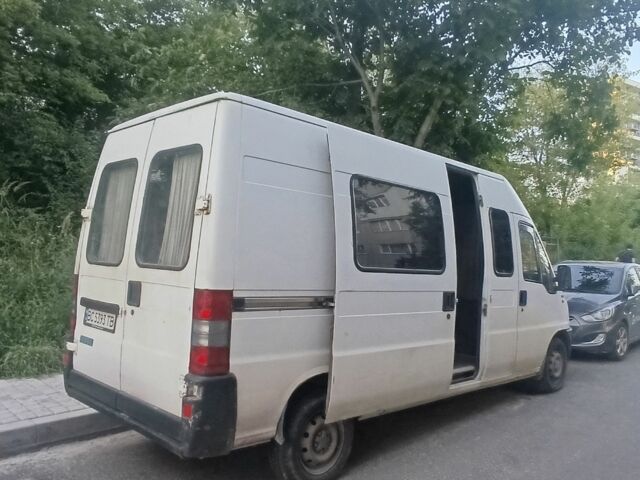 Белый Фиат Дукато, объемом двигателя 2.8 л и пробегом 450 тыс. км за 4200 $, фото 3 на Automoto.ua