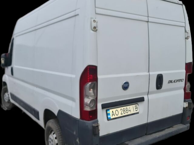 Белый Фиат Дукато, объемом двигателя 2.2 л и пробегом 350 тыс. км за 5200 $, фото 2 на Automoto.ua