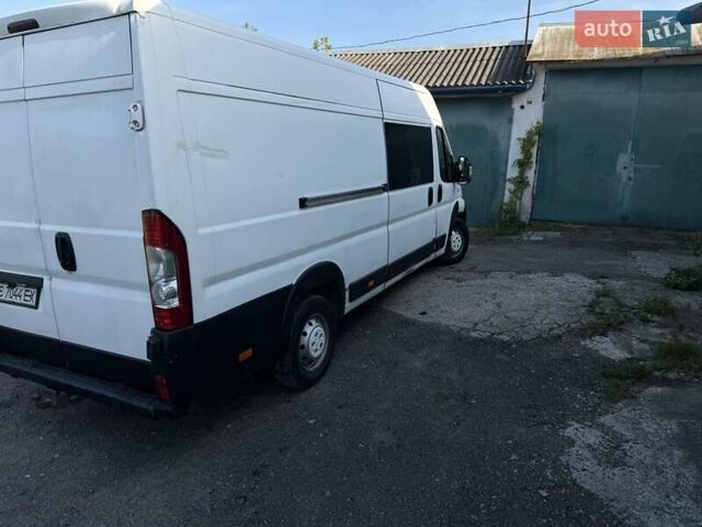 Белый Фиат Дукато, объемом двигателя 2.29 л и пробегом 310 тыс. км за 8300 $, фото 3 на Automoto.ua