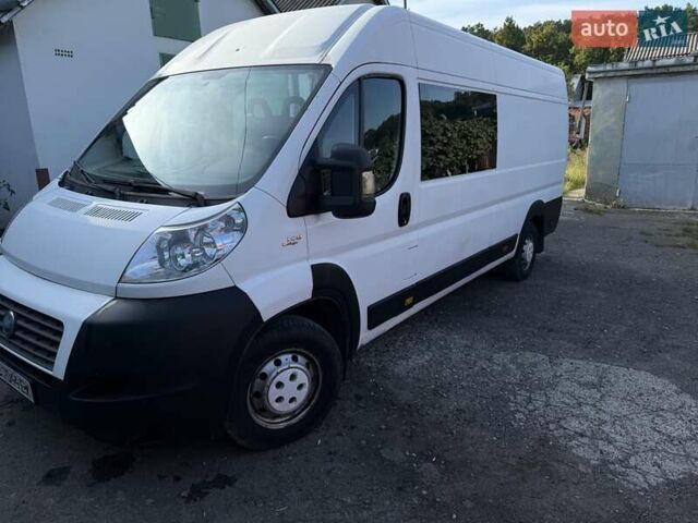 Белый Фиат Дукато, объемом двигателя 2.29 л и пробегом 310 тыс. км за 8300 $, фото 1 на Automoto.ua