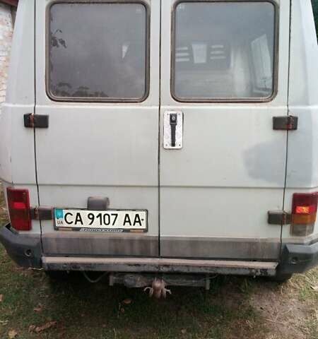 Белый Фиат Дукато, объемом двигателя 0 л и пробегом 250 тыс. км за 1800 $, фото 1 на Automoto.ua