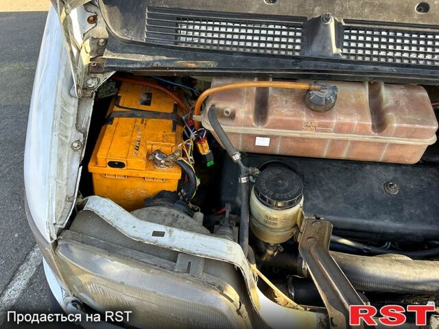 Белый Фиат Дукато, объемом двигателя 2.8 л и пробегом 0 тыс. км за 2000 $, фото 8 на Automoto.ua