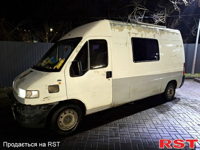 Білий Фіат Дукато, об'ємом двигуна 2.8 л та пробігом 390 тис. км за 2500 $, фото 1 на Automoto.ua