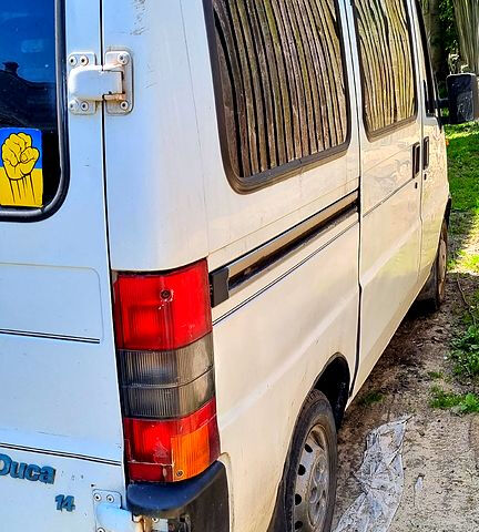 Белый Фиат Дукато, объемом двигателя 2.8 л и пробегом 320 тыс. км за 3500 $, фото 4 на Automoto.ua