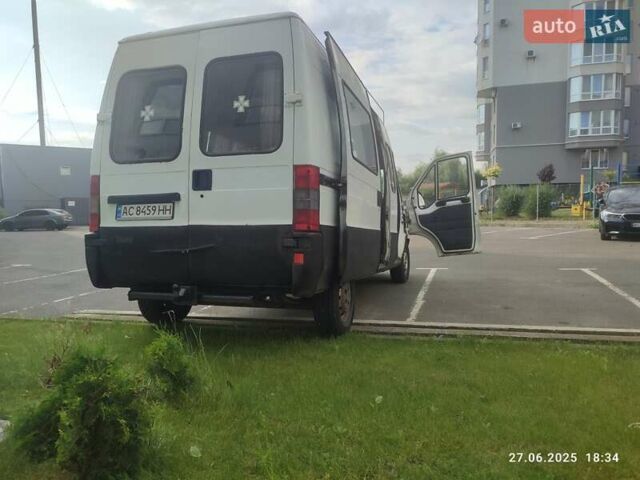 Белый Фиат Дукато, объемом двигателя 2.8 л и пробегом 390 тыс. км за 3960 $, фото 1 на Automoto.ua