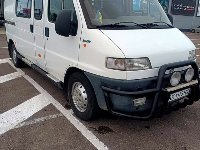 Білий Фіат Дукато, об'ємом двигуна 2.8 л та пробігом 264 тис. км за 6300 $, фото 3 на Automoto.ua