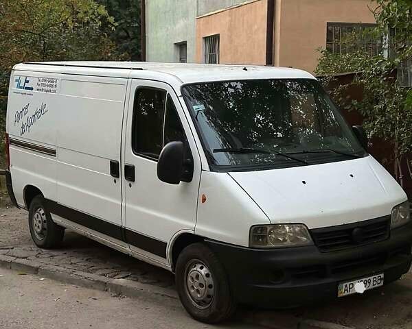 Белый Фиат Дукато, объемом двигателя 2.3 л и пробегом 190 тыс. км за 3000 $, фото 2 на Automoto.ua