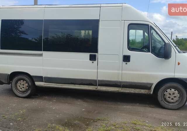 Белый Фиат Дукато, объемом двигателя 2.8 л и пробегом 333 тыс. км за 5100 $, фото 2 на Automoto.ua