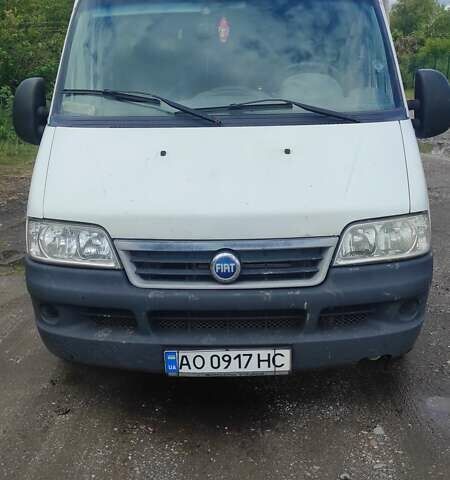 Белый Фиат Дукато, объемом двигателя 2.8 л и пробегом 333 тыс. км за 5100 $, фото 1 на Automoto.ua