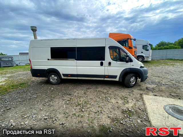 Белый Фиат Дукато, объемом двигателя 3 л и пробегом 840 тыс. км за 7500 $, фото 3 на Automoto.ua