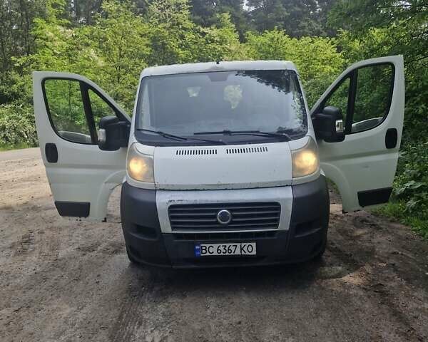 Белый Фиат Дукато, объемом двигателя 2.3 л и пробегом 279 тыс. км за 7200 $, фото 11 на Automoto.ua